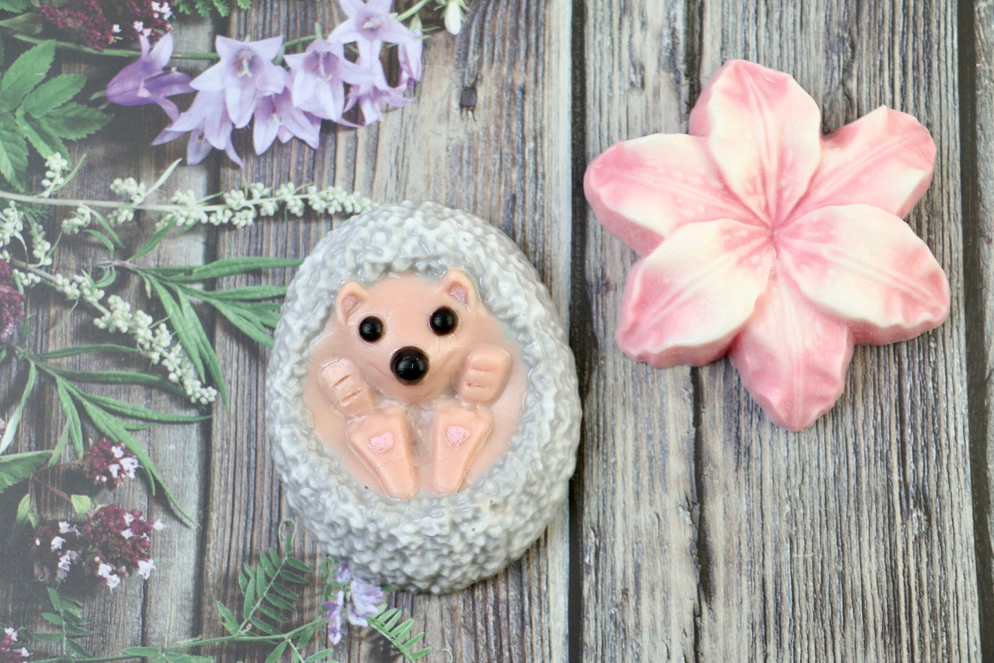 Handmade soap gift set Hedgehog with Pink Lily Flower