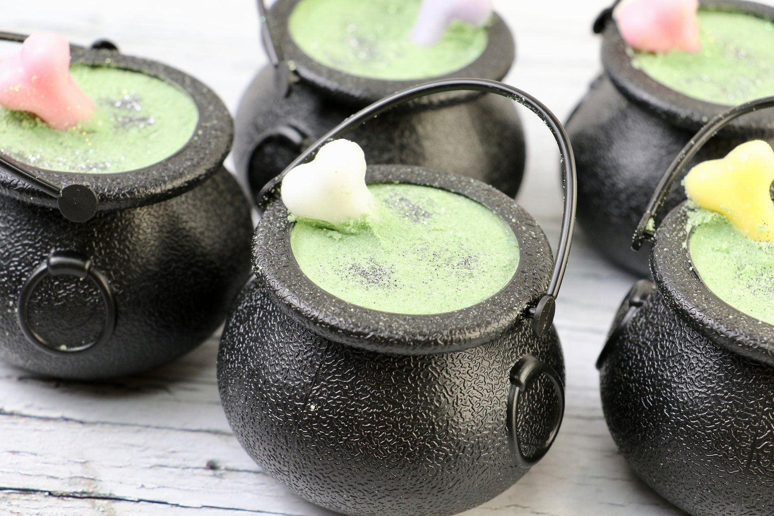 Bath Bomb Cauldron /Witch Caldron/Halloween